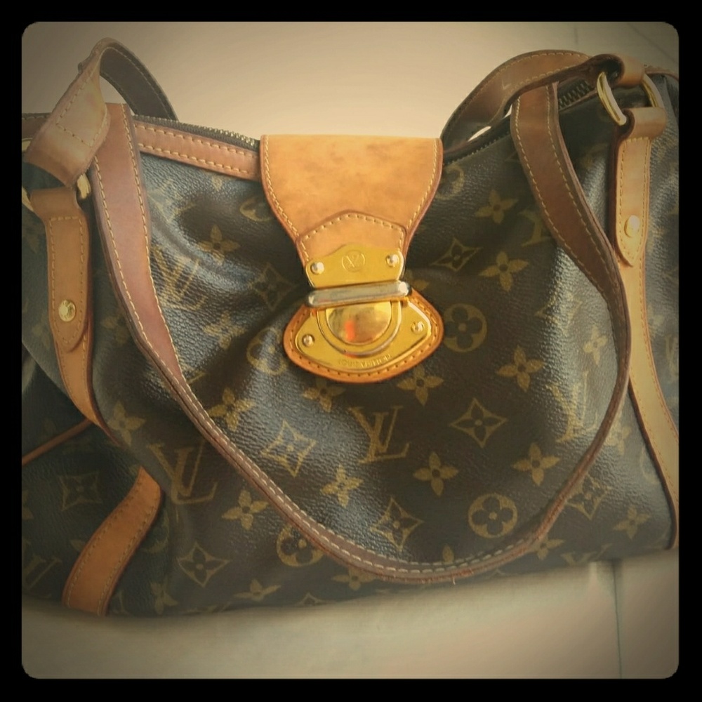 Luis Vuitton handbag